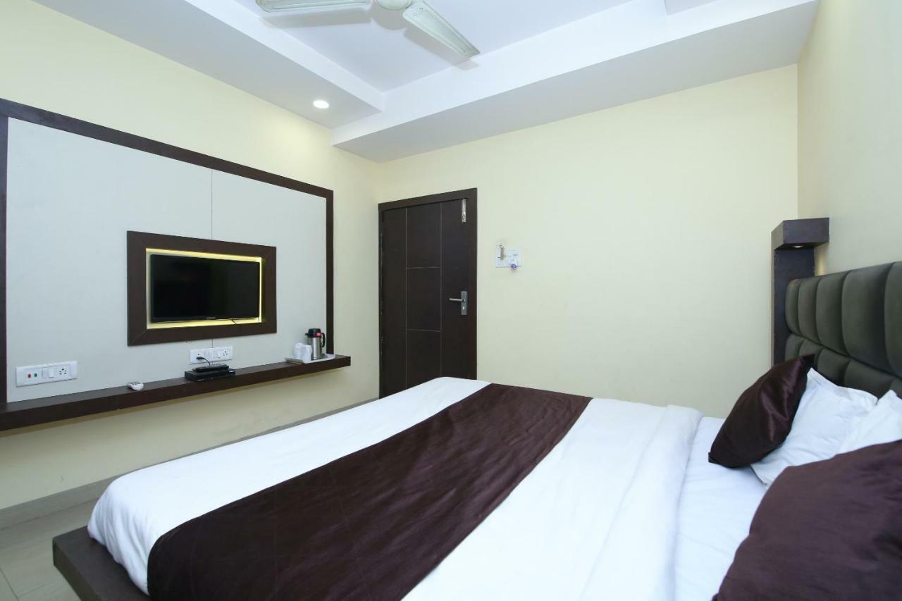 Hotel Rahul Jabalpur Exterior foto