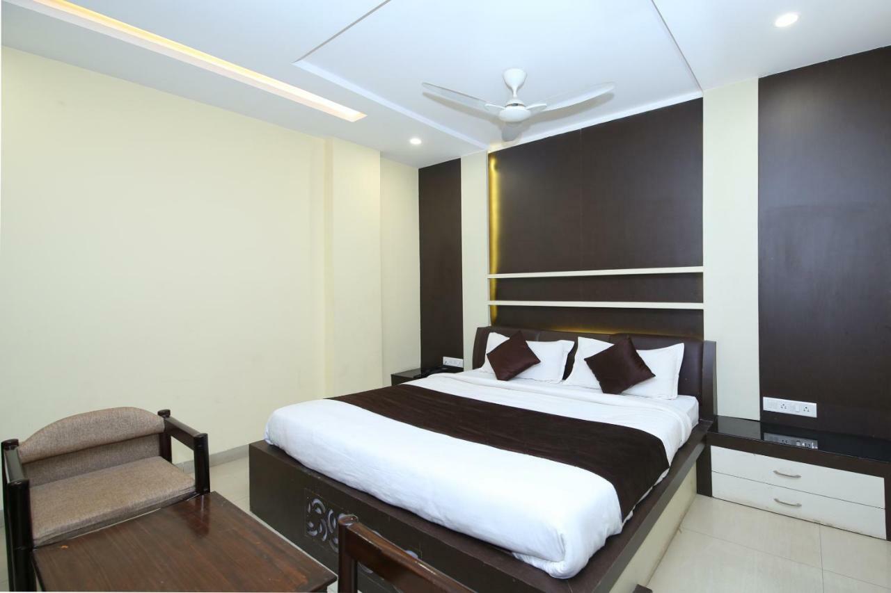Hotel Rahul Jabalpur Exterior foto